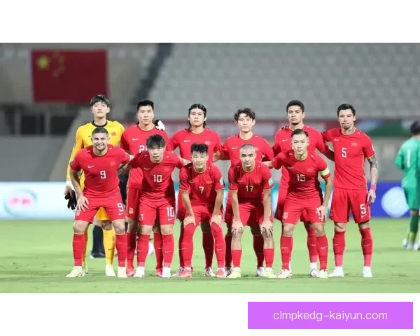 曼联防线再现稳固表现，球队士气高涨备受期待冲击联赛冠军